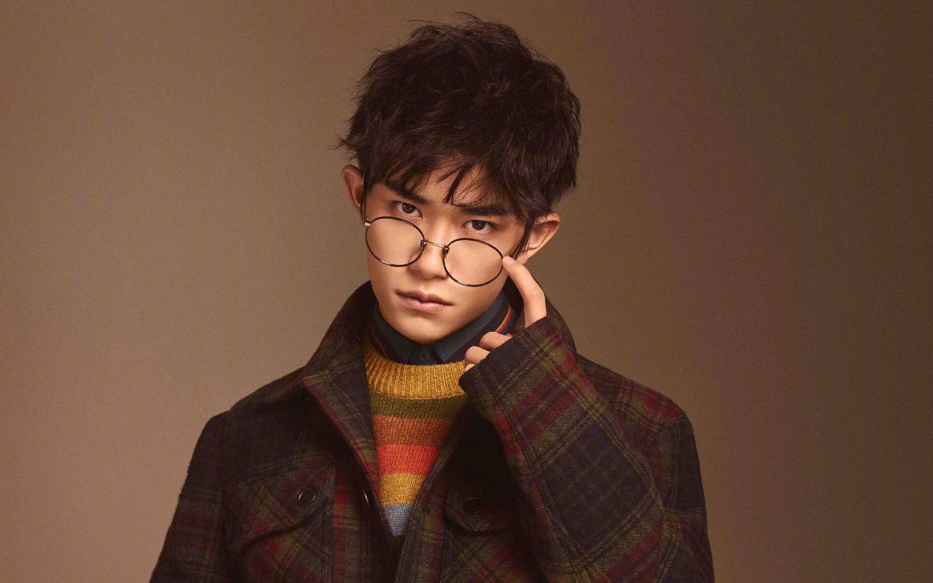 红白权力游戏，拜仁斩落里昂之夜，致敬足球的唯一传奇